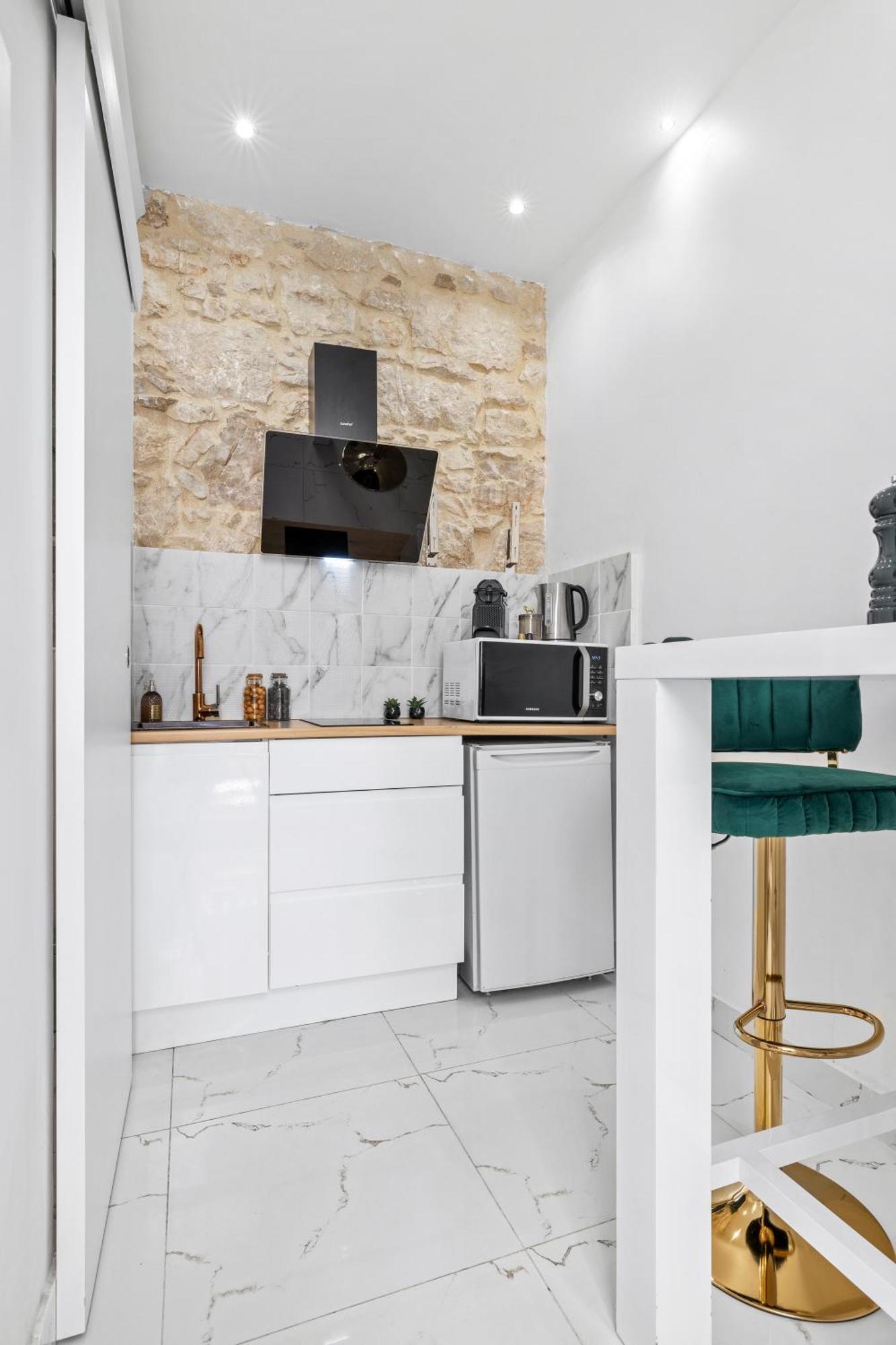 2 Rooms - Hyper Centre - Air-Conditioned - Terrace - Quiet - Tramway - Equipped Kitchen - Wifi Nice Exteriör bild